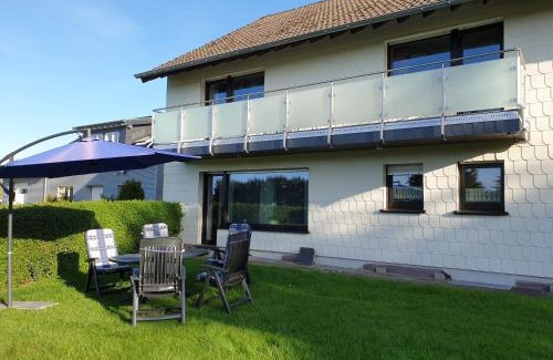 Schleiden Apartment | Ferienwohnung Heinen