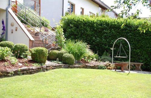Osburg Apartment | Ferienwohnung Hoffmann