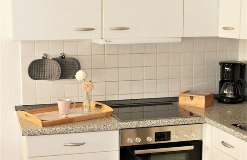 Beuren Apartment | Ferienwohnung Hogh, 55qm, Terrasse, 1 Schlafzimmer, max. 4 Personen