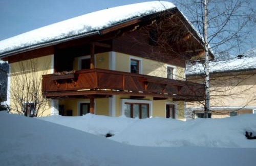 Soell Apartment | Ferienwohnung Huber