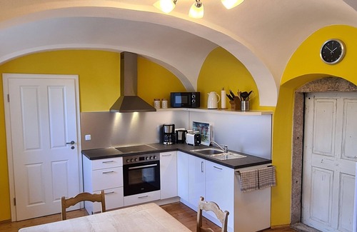 Berg Apartment | Ferienwohnung im Erdgeschoss und 2 Schlafzimmer