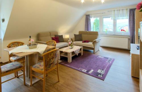 Untermunstertal Apartment | Ferienwohnung Köpfleblick im Haus Bergblick
