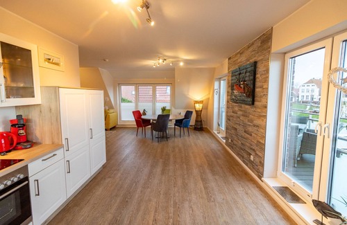 Greetsiel Apartment | Ferienwohnung Kieknüst OG