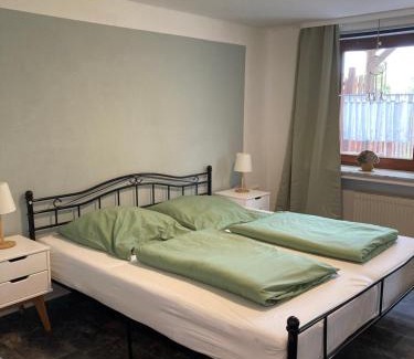 Grebendorf Apartment | Ferienwohnung Mira