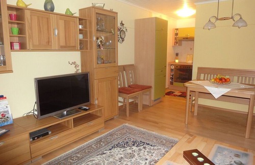 Bad Birnbach Apartment | Ferienwohnung mit Balkon und tollem Ausblick ins Grüne