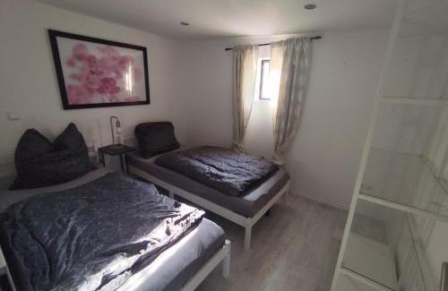 Jesewitz Apartment | Ferienwohnung mit großem Garten
