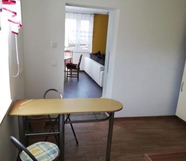 Bretnig-Hauswalde Apartment | Ferienwohnung, Monteurwohnung