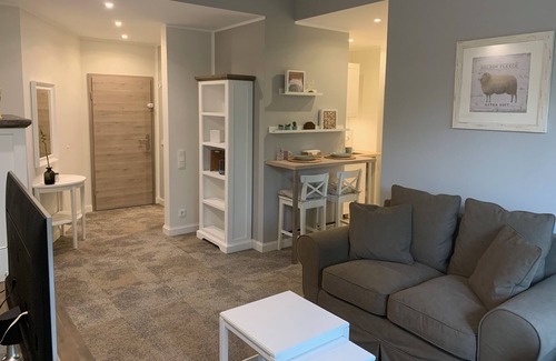 Erkrath Apartment | Ferienwohnung "neandertal" 65 qm