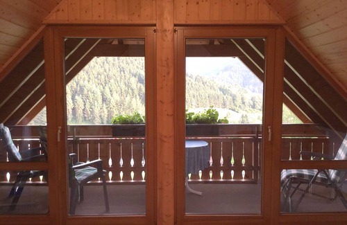 Haslachsimonswald Apartment | Ferienwohnung "oben" mit 45 qm, 1 Schlafzimmer, für maximal 3 Personen