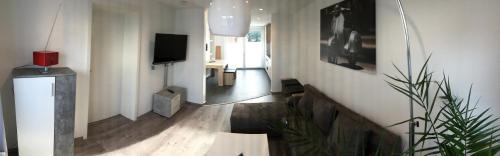 Rinteln Apartment | Ferienwohnung Rinteln - 4 Sterne - Im Kleinen Löök - 55 qm - 2 x TV - Terrasse - max 2 Erw und 1 Kind - Barrierearm TOP