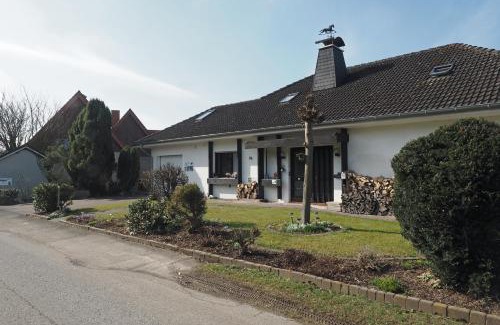 Vlotho Apartment | Ferienwohnung Rosenpflanzer
