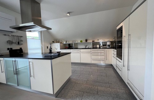 Kiechlinsbergen Apartment | Ferienwohnung Savoir-vivre, 75qm, 1 Schlafzimmer, max 2 Personen