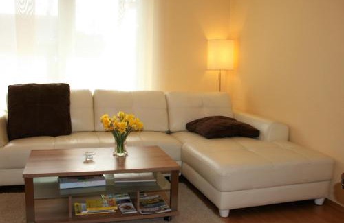 Iserbrook Apartment | Ferienwohnung Schenefelder Drift