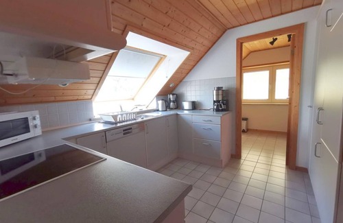 Seedorf Apartment | Ferienwohnung Schütt - Ferienwohnung, Dusche und Bad, WC, 2 Schlafzimmer