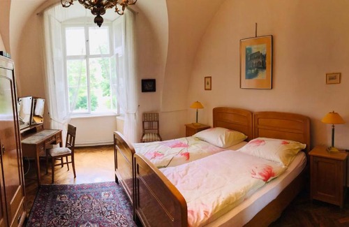 Schrattenthal Apartment | Ferienwohnung Schloss Schrattenthal