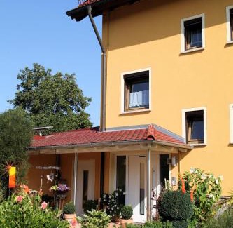 Kemmern Apartment | Ferienwohnung Schmetterling
