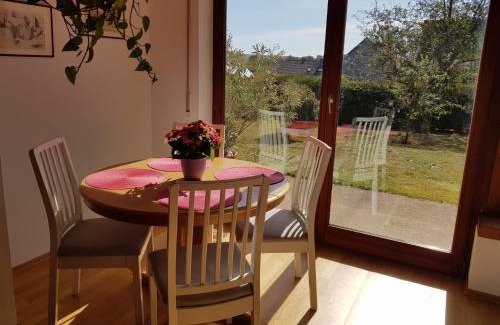 Rauschenberg Apartment | Ferienwohnung Schwabendorf - nahe Marburg