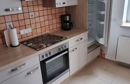 Diemelstadt Apartment | Ferienwohnung Simon Platz für bis zu 4 Personen. Haustierfreundlich!