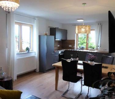 Michelsneukirchen Apartment | Ferienwohnung Sonnenplatzl