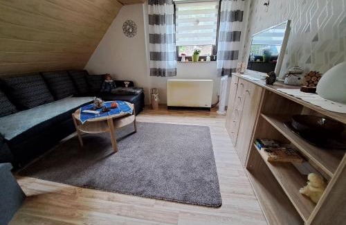 Steinwiesen Apartment | Ferienwohnung Sonja mit Garten und Freisitz