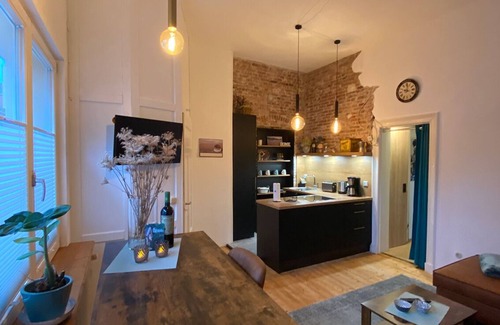 Emden Apartment | Ferienwohnung Stadthuuske Unnern Stadt, Land, Idylle Urlaub mit Charme
