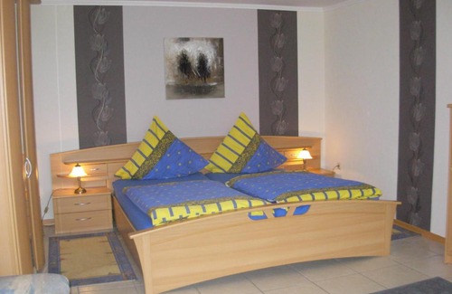 Oberstadtfeld Apartment | Ferienwohnung Steinebach