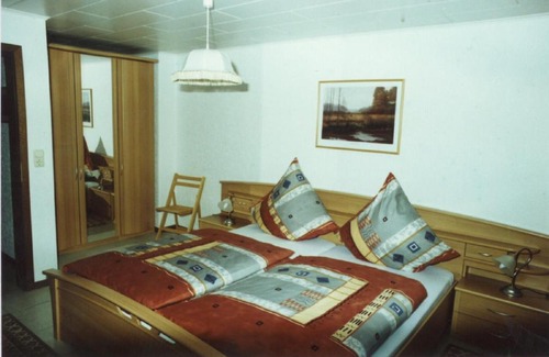 Oberstadtfeld Apartment | Ferienwohnung Steinebach