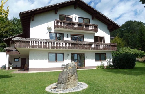 Zenting Apartment | Ferienwohnung Urlaub mit Aussicht