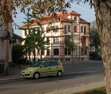 Radebeul Apartment | Ferienwohnung Villa Fiedler