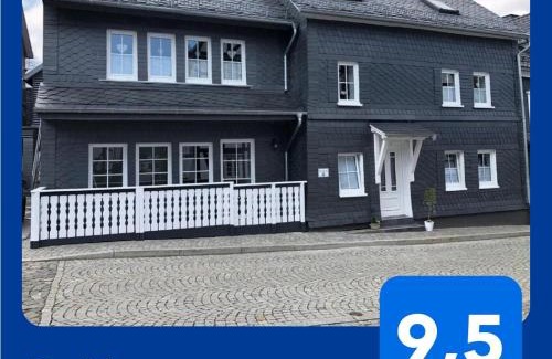 Freudenberg Apartment | Ferienwohnung " Zum Flecker Haeuschen" in der Altstadt Freudenberg