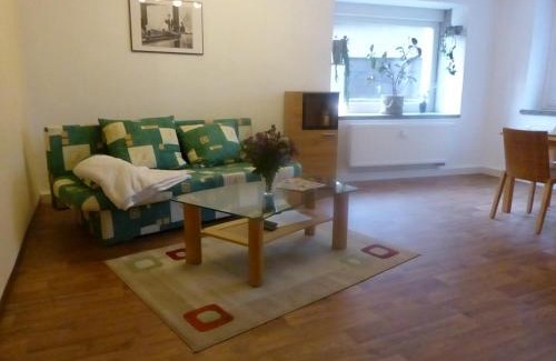 Frohburg Apartment | Ferienwohnung Zur Alten Eiche