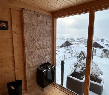 Kirchdorf im Wald Apartment | Ferienwohnungen Alpenblick mit Garten -Panoramasauna-
