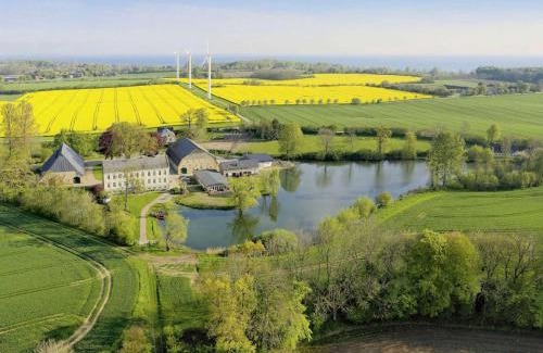Steinberg House | Ferienwohnungen Gut Oestergaard