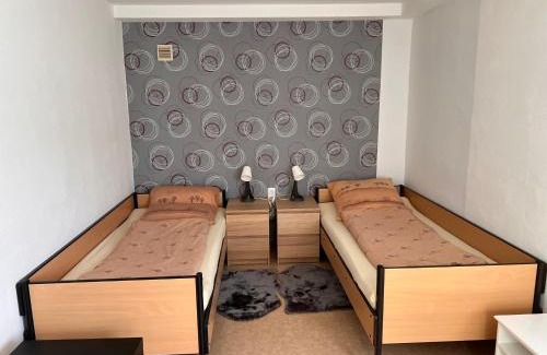 Battenberg Apartment | Ferienwohnungen Im Hirschgrund