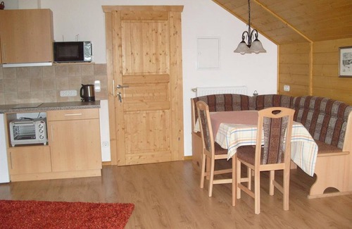 Seeboden Apartment | Ferienwohnungen Sonnberger - Holiday apartment Lieser for 2-4 persons with balcony