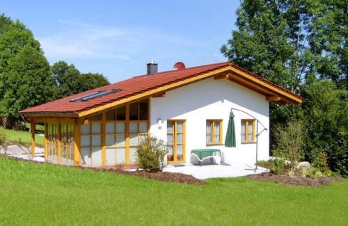Zachenberg Apartment | Ferienwohnungen und Ferienhaus Kronner