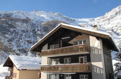 Randa Apartment | Ferienwohnungen Wallis - Randa bei Zermatt
