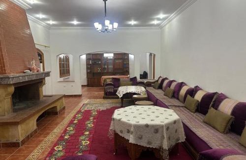 Mouha ou Hammou Zayani Villa | Ferme avec piscine et vue panoramique
