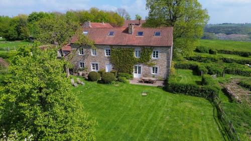 Yvoir House | Ferme de l'Airbois - Gite des Ecuries 12pers