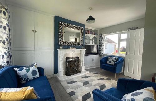 Derrybeg House | Fernfield Cottage