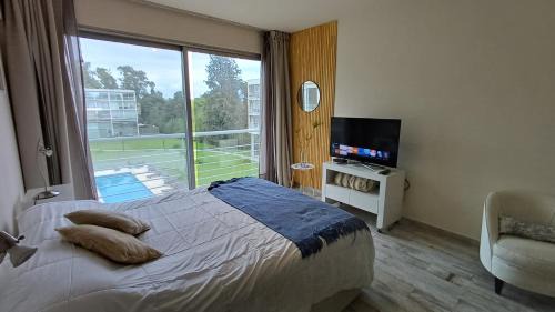 La Lonja Apartment | FerPilar Suite, Concord Pilar