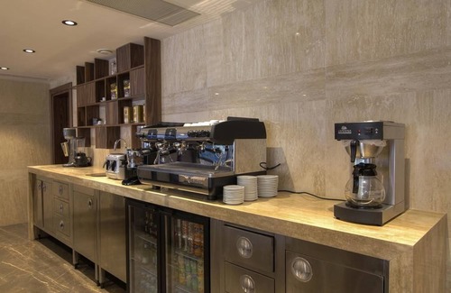 Sekerpinar Hotel | Fesa Business Hotel