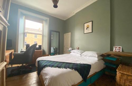 Tollcross Apartment | Festival flat