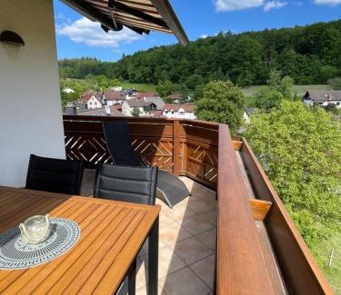 Grein Apartment | Fewo Anna - ruhig gelegen, mitten in der Natur, unmittelbar am Neckarsteig