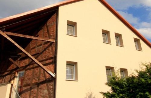 Baunatal Apartment | Fewo-Baunatal/Ferienwohnung "Am Pilgerbach"