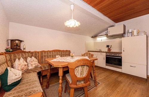 Bad Koetzting Apartment | FeWo Dachstüberl | Ferienwohnung im Dachgeschoss für 2 Personen