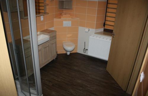 Ehrenfriedersdorf Apartment | FEWO Loos