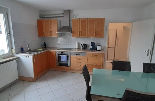 Reutlingen Apartment | Fewo Reutlingen Heinestrasse