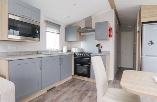 Heysham Cottage | FGH HOLIDAYS, family friendly, country holiday cottage in Heysham