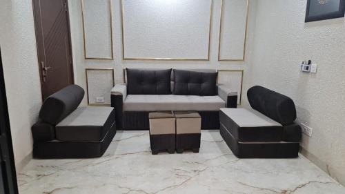 Dariyaganj Apartment | Fiaa- GARNET 3BHK